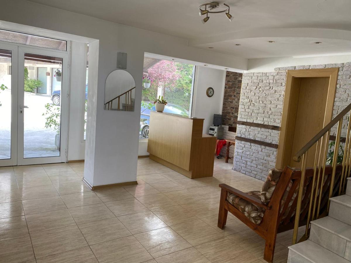 Apartments Rai-Only Adults Златни пясъци Екстериор снимка