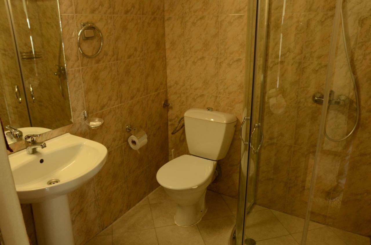 Apartments Rai-Only Adults Златни пясъци Екстериор снимка